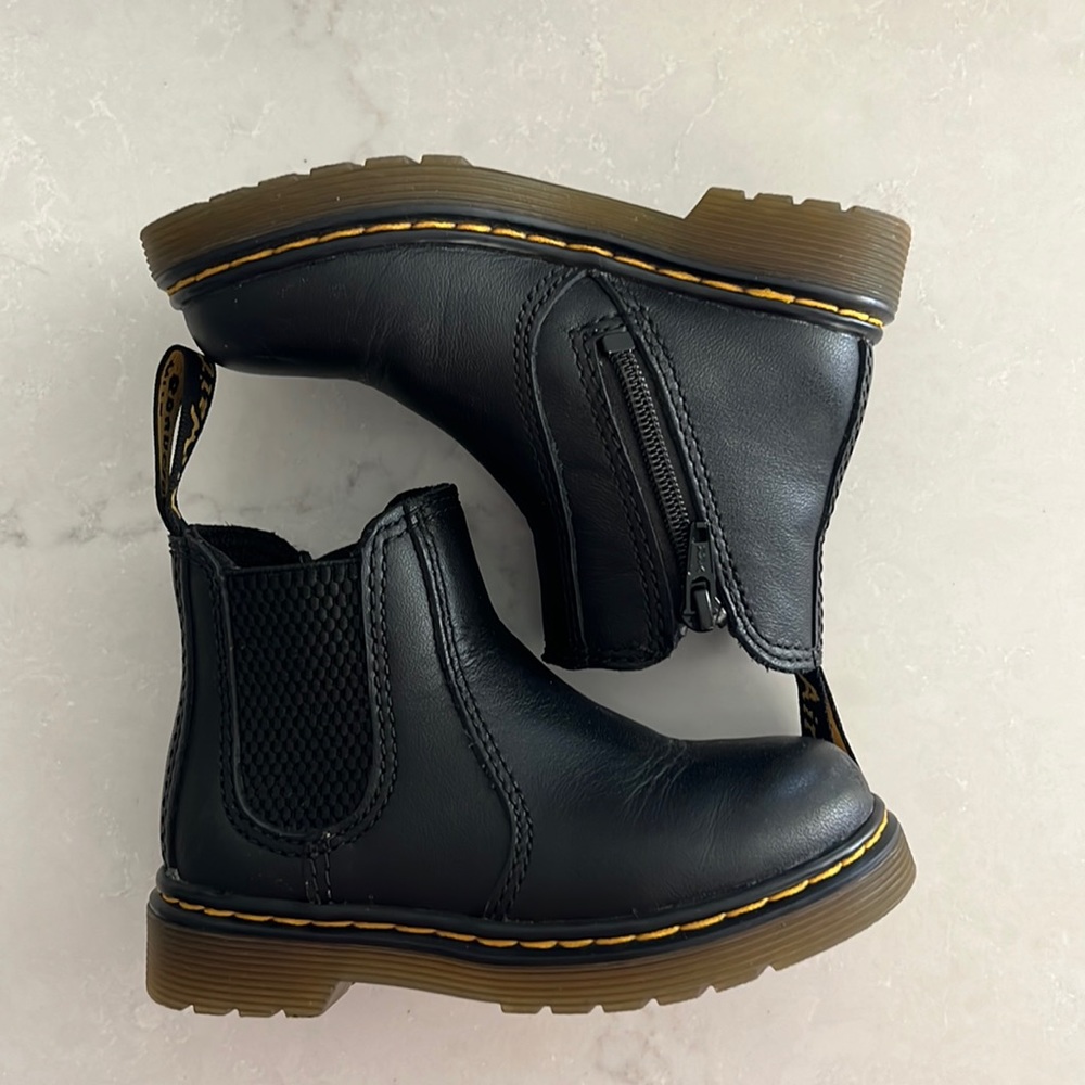 Toddler Dr. Martens 2976 T Black Doc Martens Chelsea Boot size 7